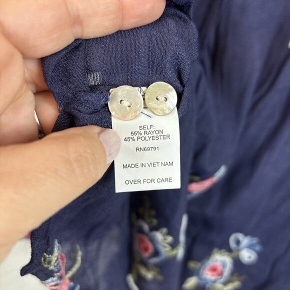 Anthropologie Fig and Flower Tunic XL Embroidered Floral Button Long Sleeve Blue - Picture 11 of 11